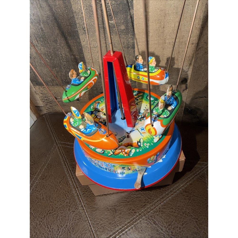 Vintage Spinning Carousel Roundabout Tin Litho Toy West Germany - Works W/ Box - Picture 10 of 17